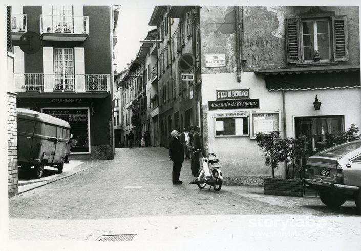 Edicola in Piazza Garibaldi