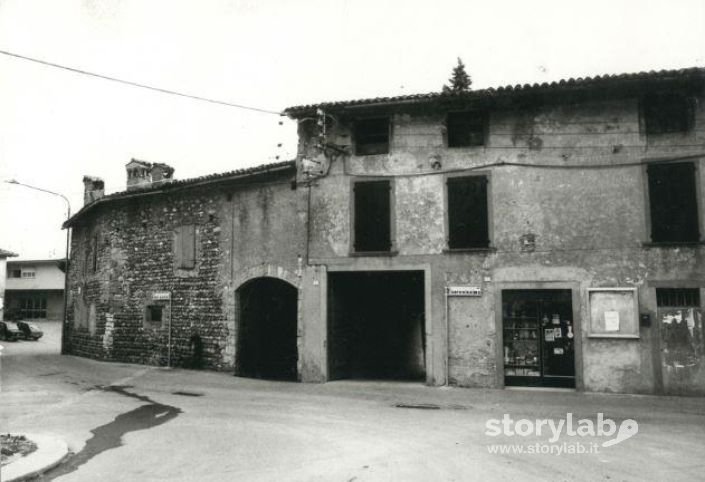 Centro Del Borgo Di Rosciate