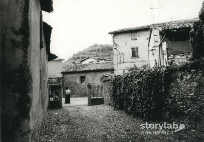 Centro Del Borgo Di Rosciate