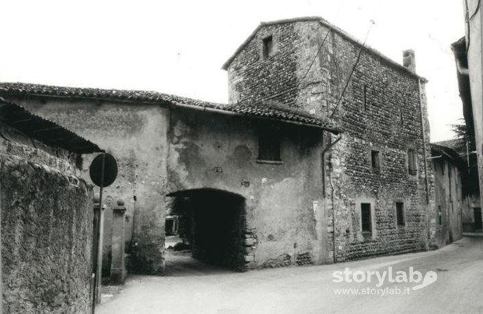 Centro Del Borgo Di Rosciate