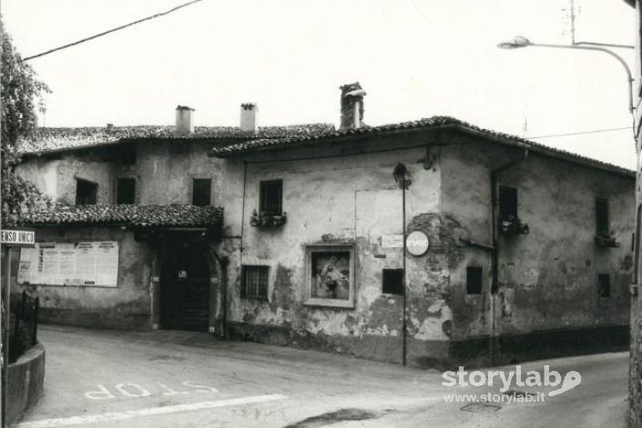 Centro Del Borgo Di Rosciate