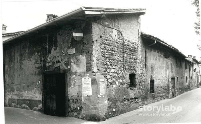 Resti Torrione Borgo Longobardo