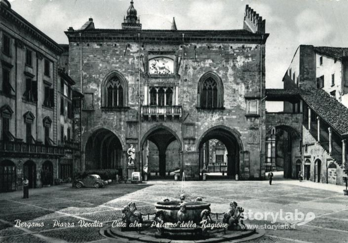 Vista Su Piazza Vecchia