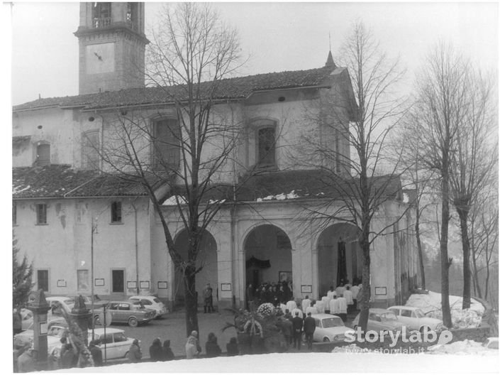 funerali di Don Michele Paganelli