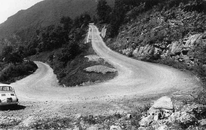 Frazione di Ceratello, curva in Via Partigiani