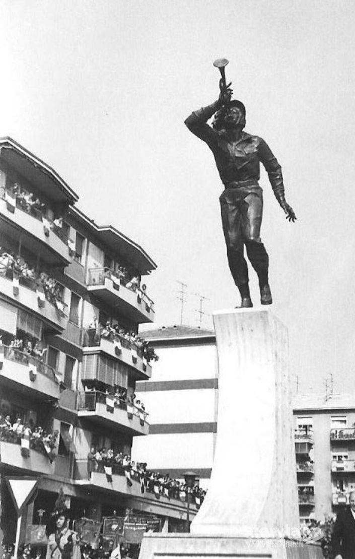 Bergamo Innaugurazione Monumento Al Bersagliere