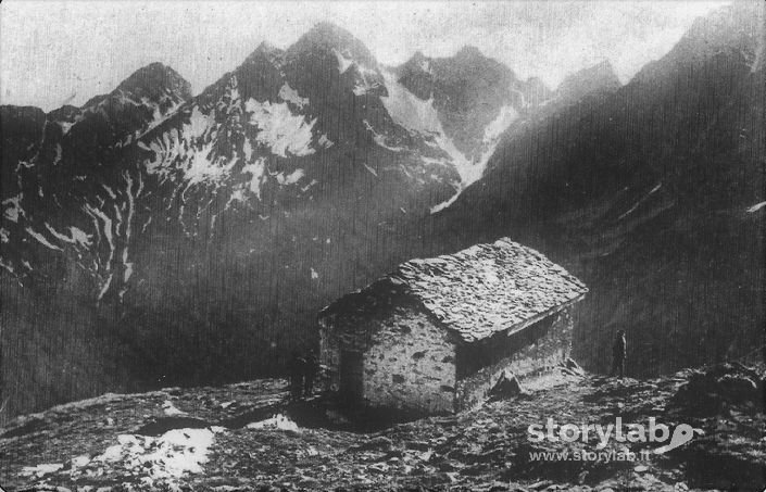 RIFUGIO A. BARONI  (già Rifugio della BRUNONE)