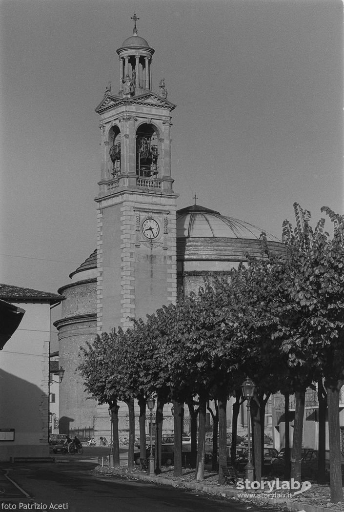 Ghisalba, piazza Garibaldi. 1989