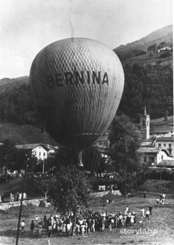 Piazza Brembana - Atterraggio Pallone Aerostatico 1962